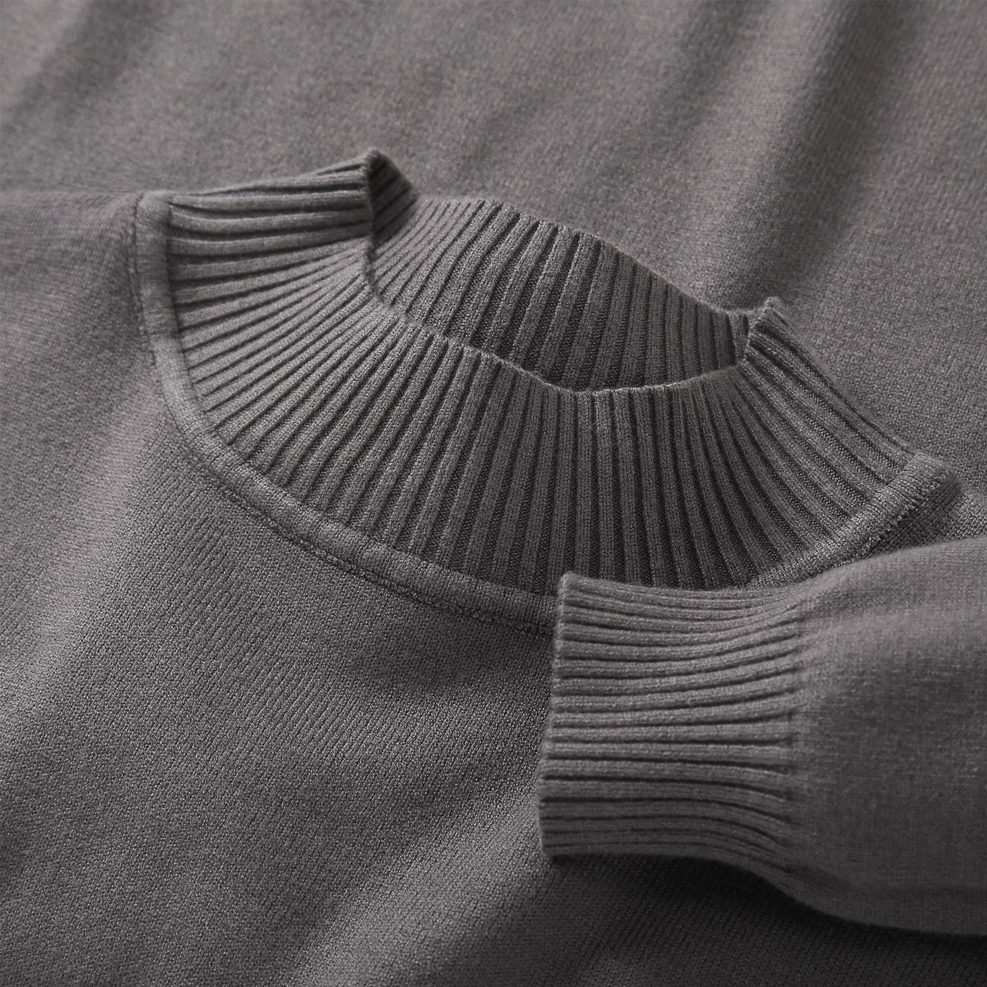 Autumn And Winter Bottoming Sweater Men